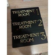 Luxury Acrylic Treatment Room Door Sign – Gold Letter Design