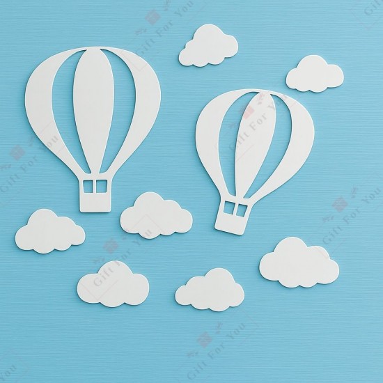 Dreamy Hot Air Balloon & Cloud Wall Décor
