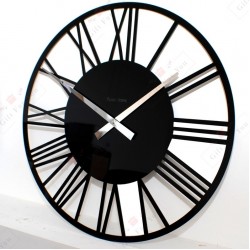 Romeo Traditional Wall Clock