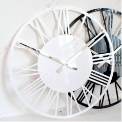 Romeo Traditional Wall Clock