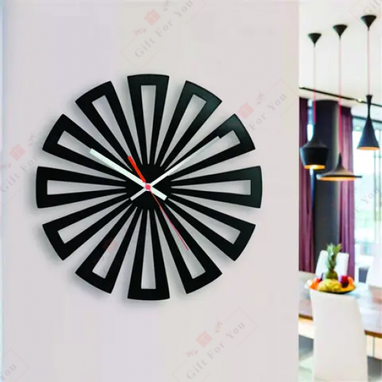 12 Edges Wall Clock